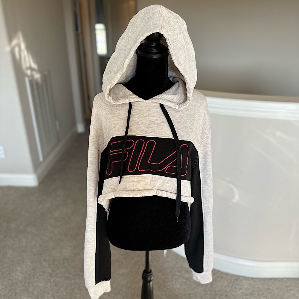 Vintage FILA Cropped Hoodie